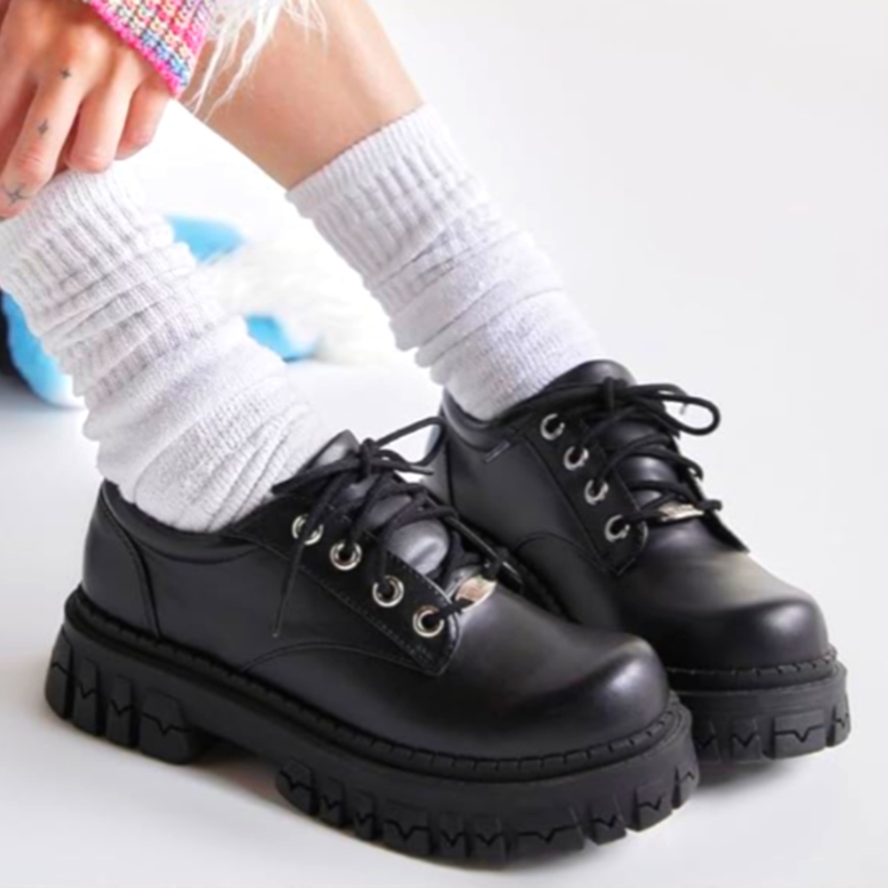 Dolls Kill delia*s Teen Craft Oxford shoes